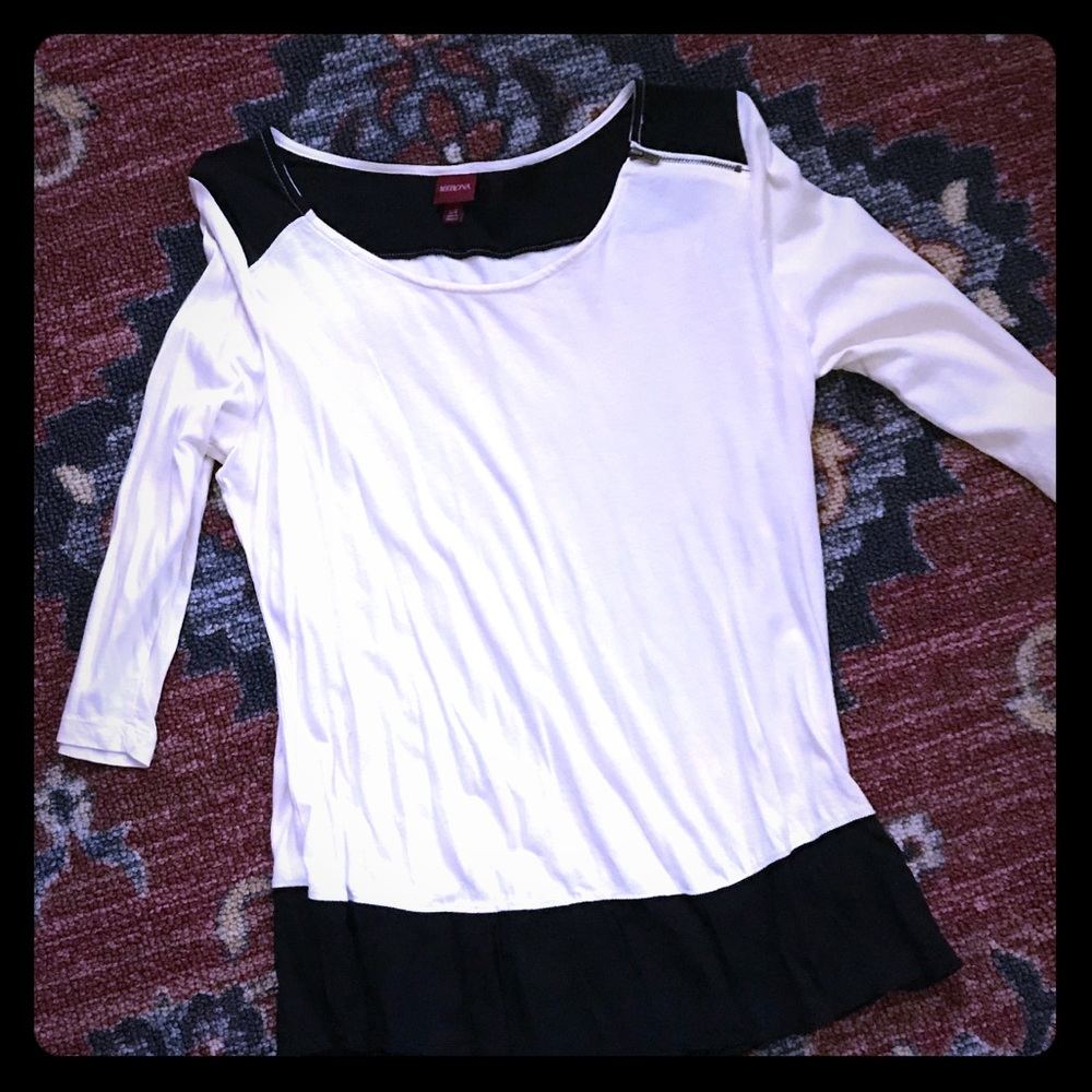 Cute top from Target with zipper detail-L